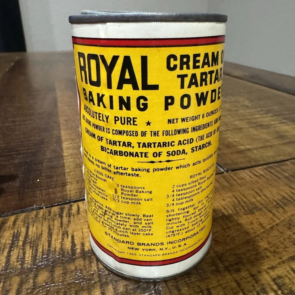 Vtg 1960's Tin Royal Baking Powder Cream Of Tartar Cake Cookies Bread 1/2 Full‎